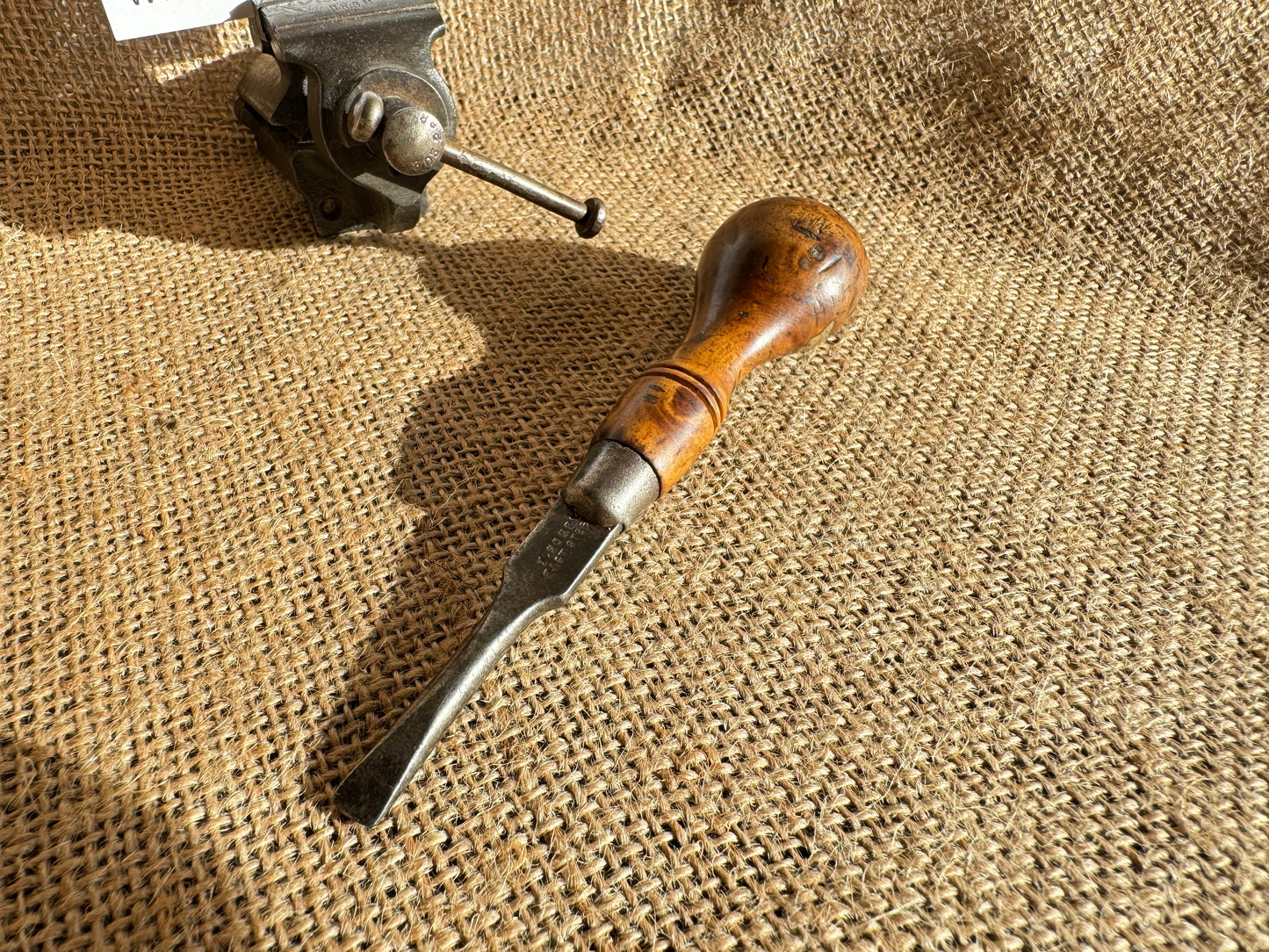 I Sorby Wallnut Handle Flathead Screwdriver