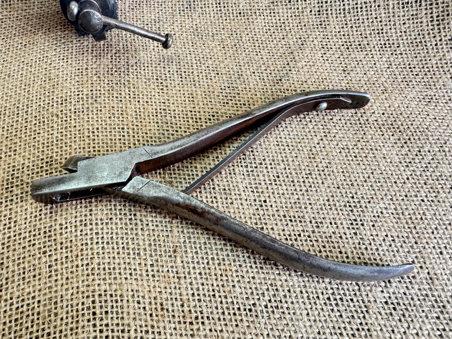Skelton & Co Train Guard Ticket Punch / Snips