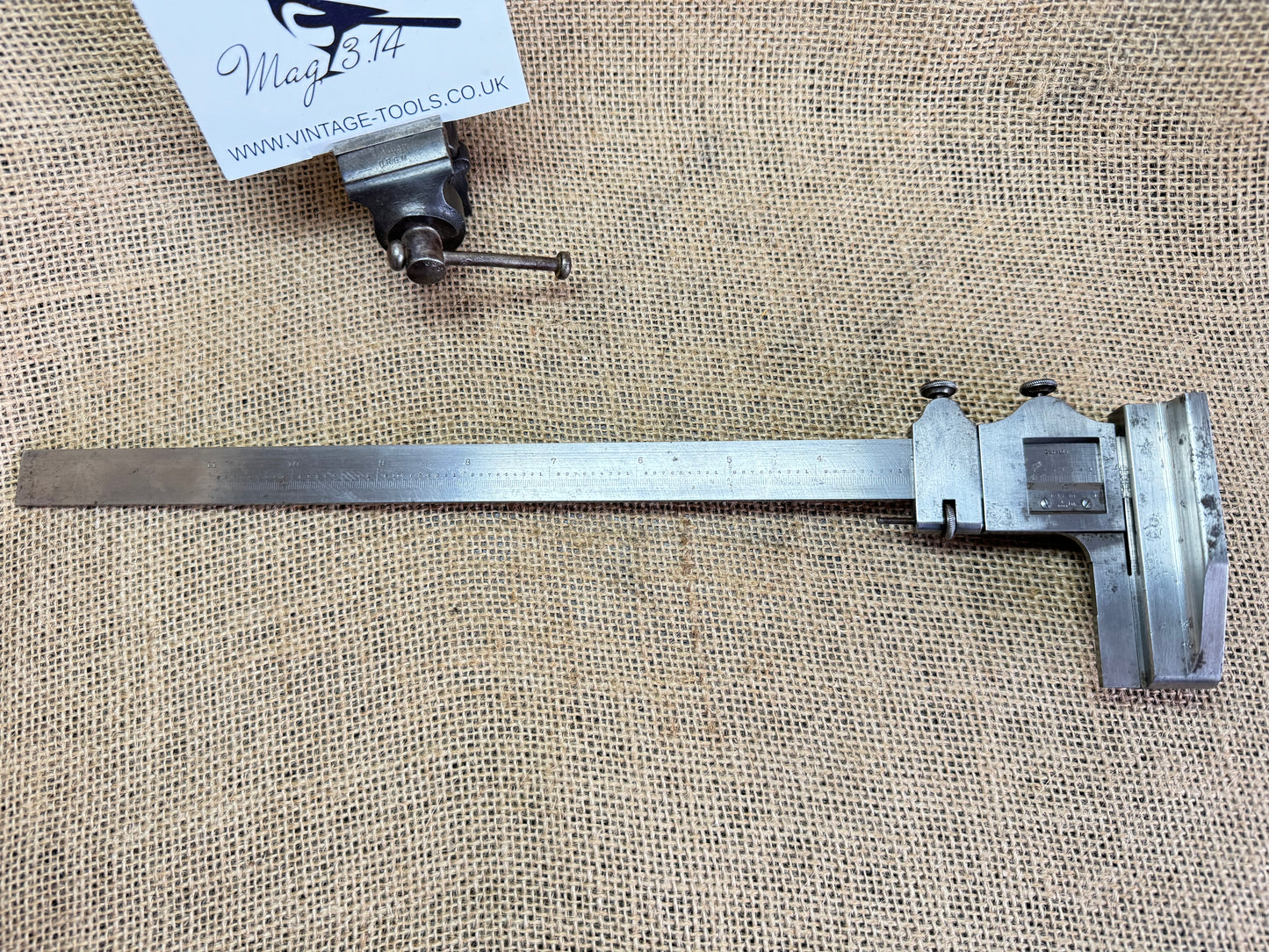 Vintage Brown & Sharpe No 585 Vernier Height Gauge