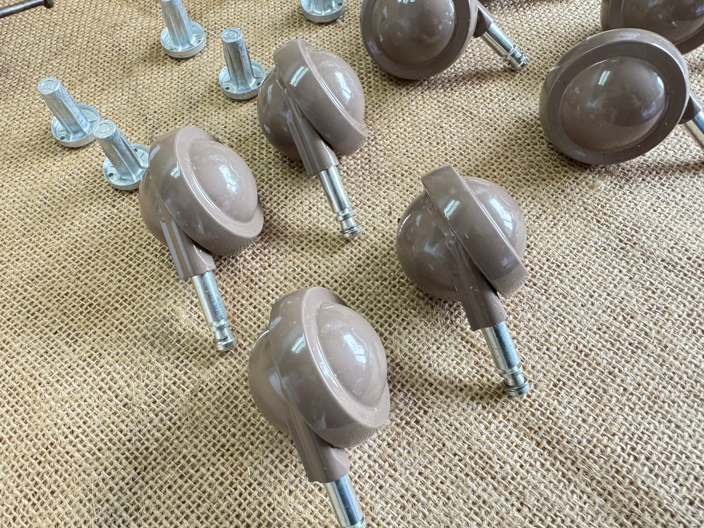 8 x Kenrick Shepherd 50mm Ball Castors