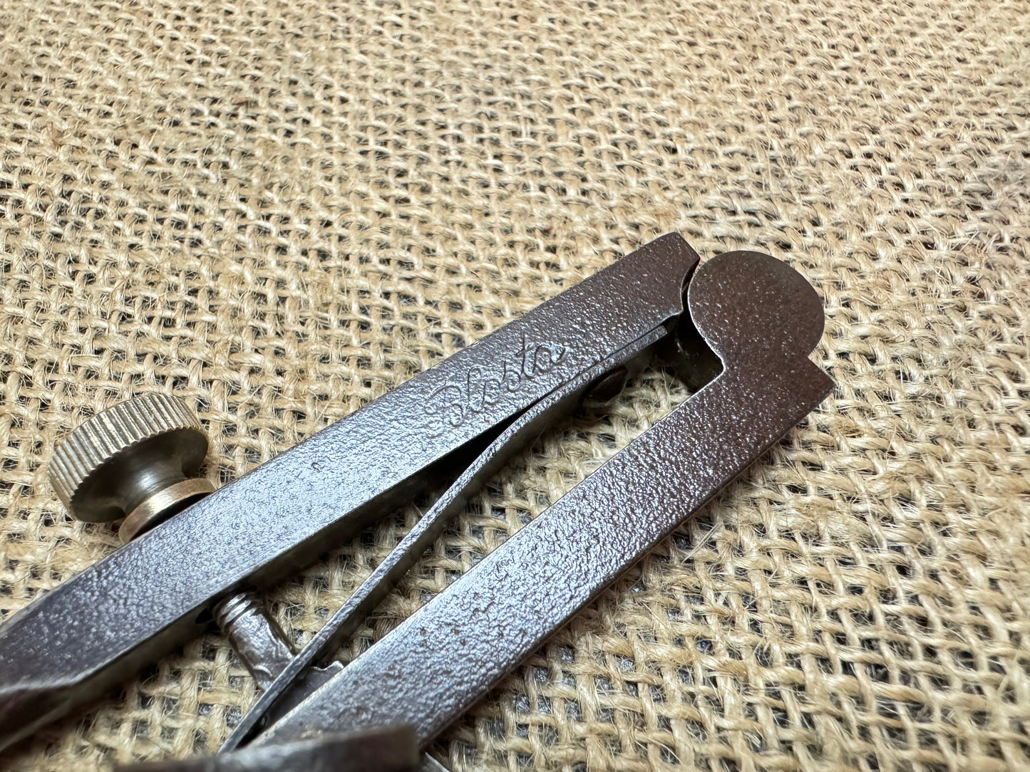 Foreign / Blosta 5 1/2” Engineers Wing Arm Compass Dividers