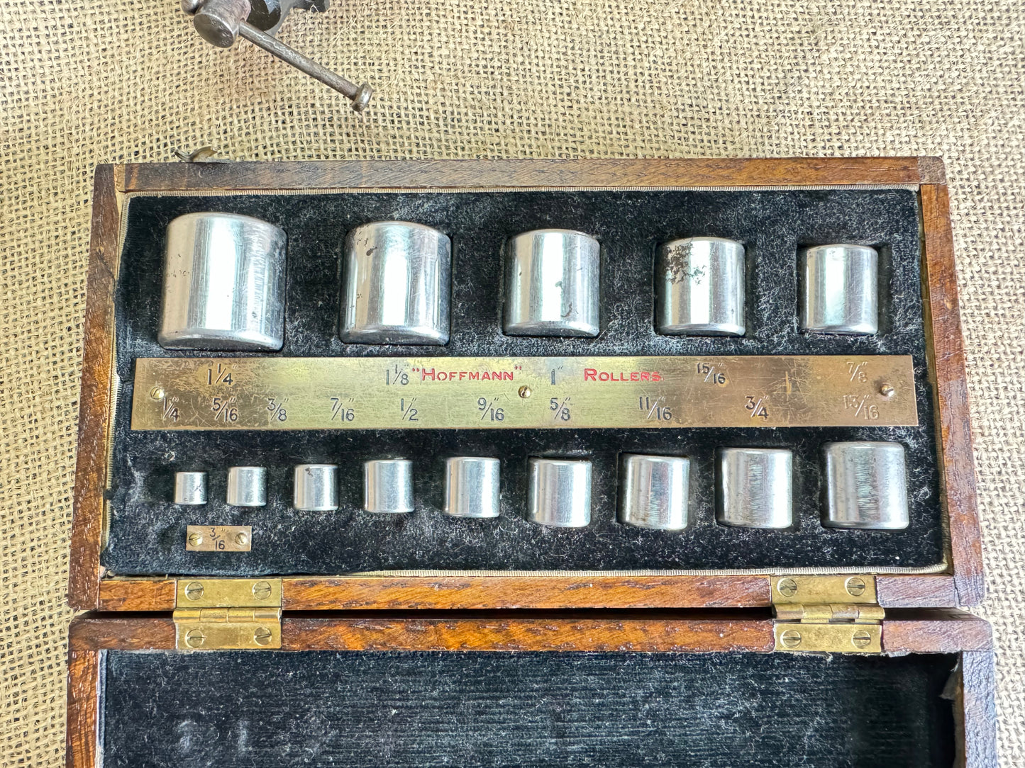 The Hoffmann Manufacturing Co Ltd Wooden Boxed Precision Roller Set