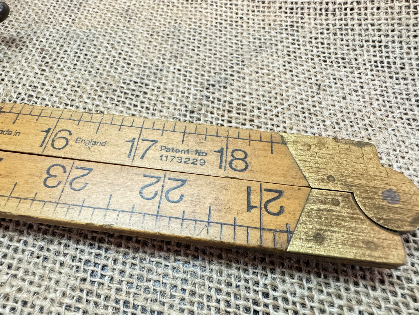 Rabone Chesterman No 1162 1m / 1yrd Boxwood Folding Rule