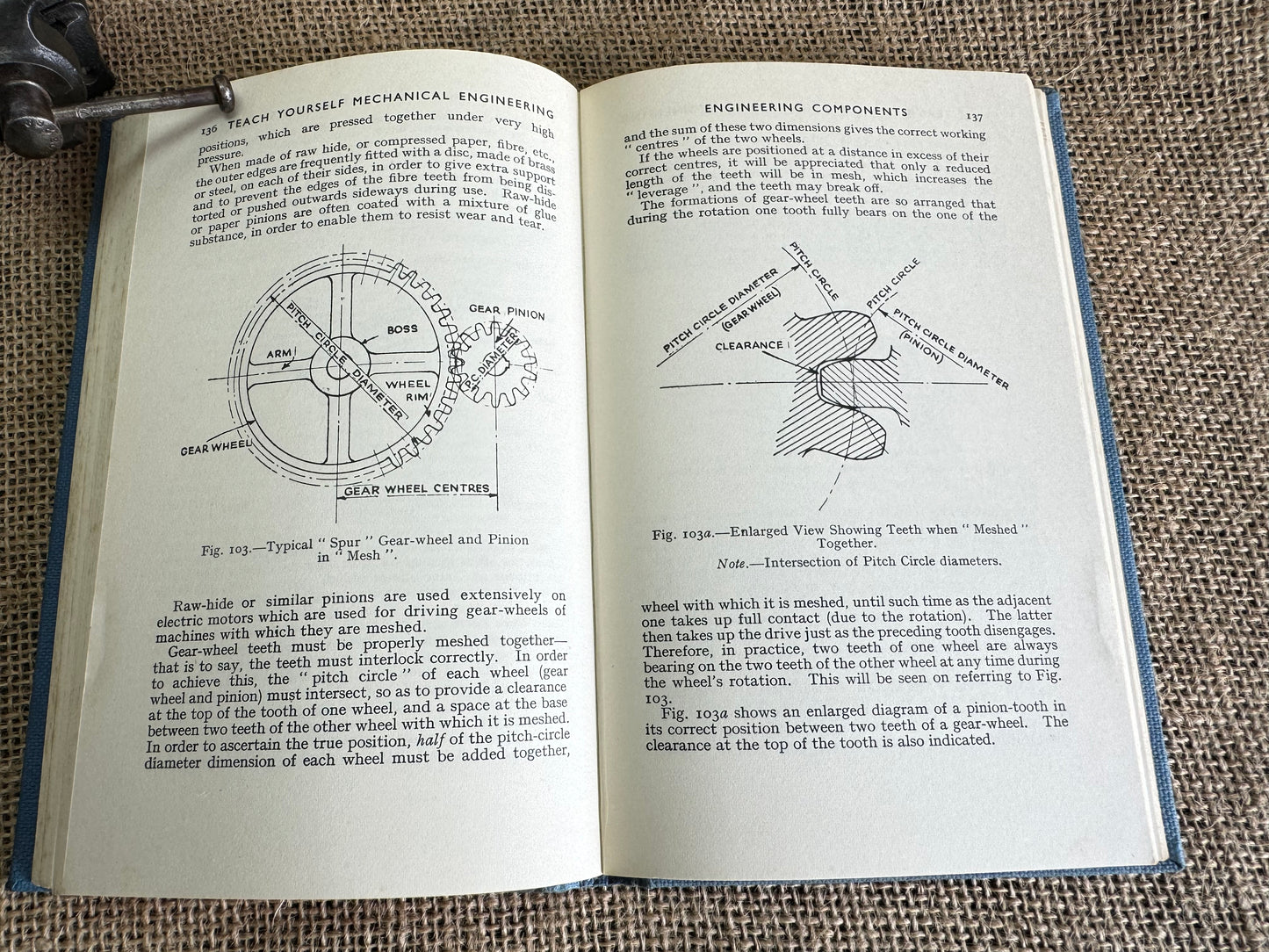 1962 Teach Yourself Engineering Components and Materials Book