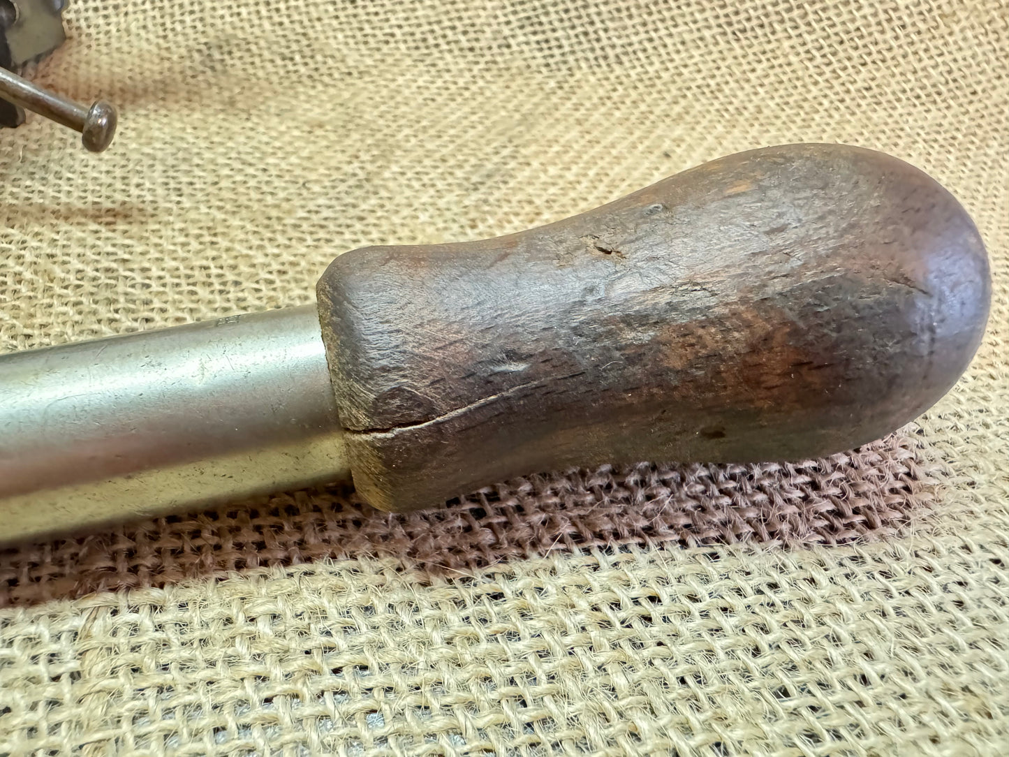 Moore & Wright Ratcheting Flatblade Screwdriver