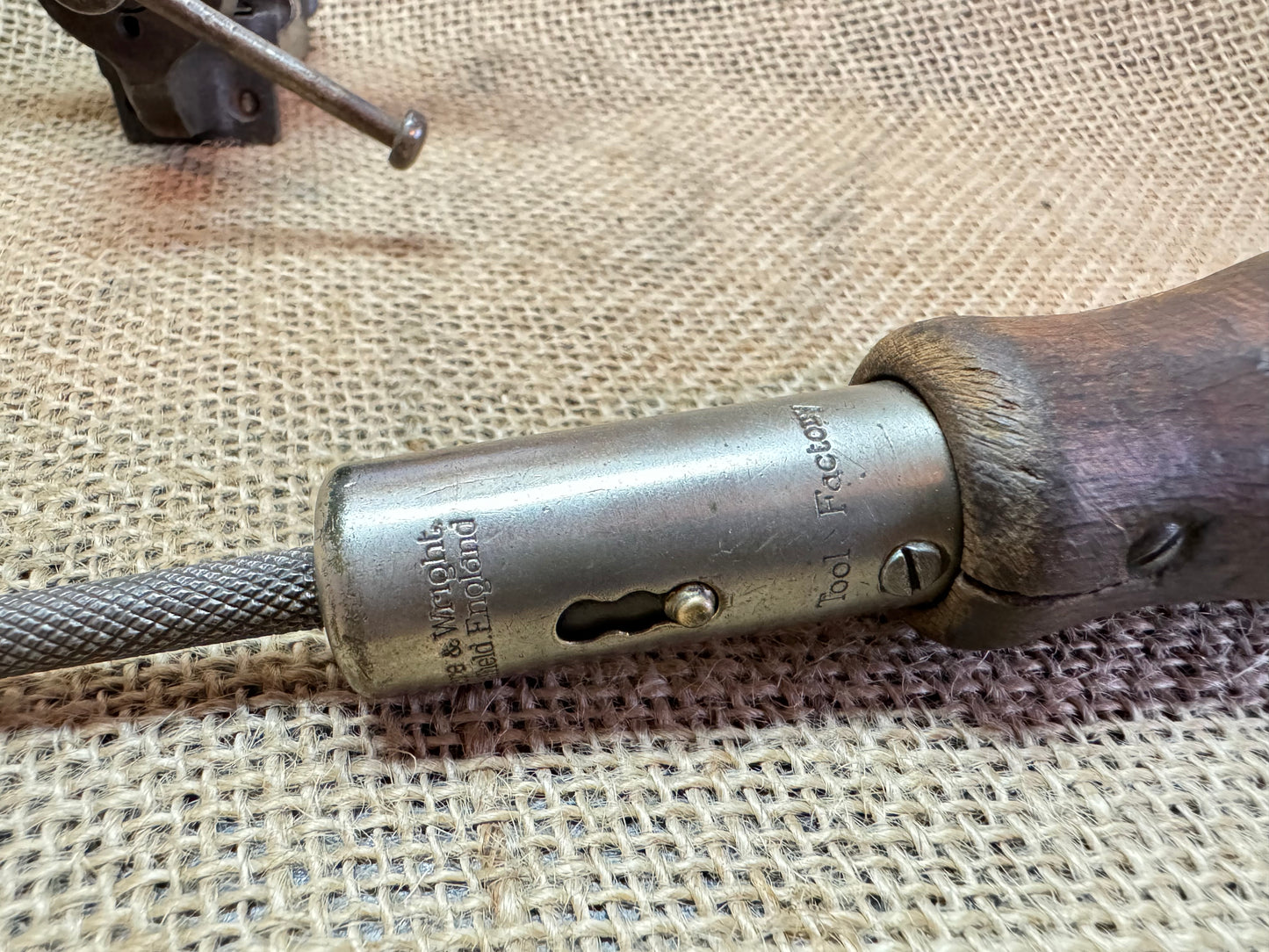 Moore & Wright Ratcheting Flatblade Screwdriver
