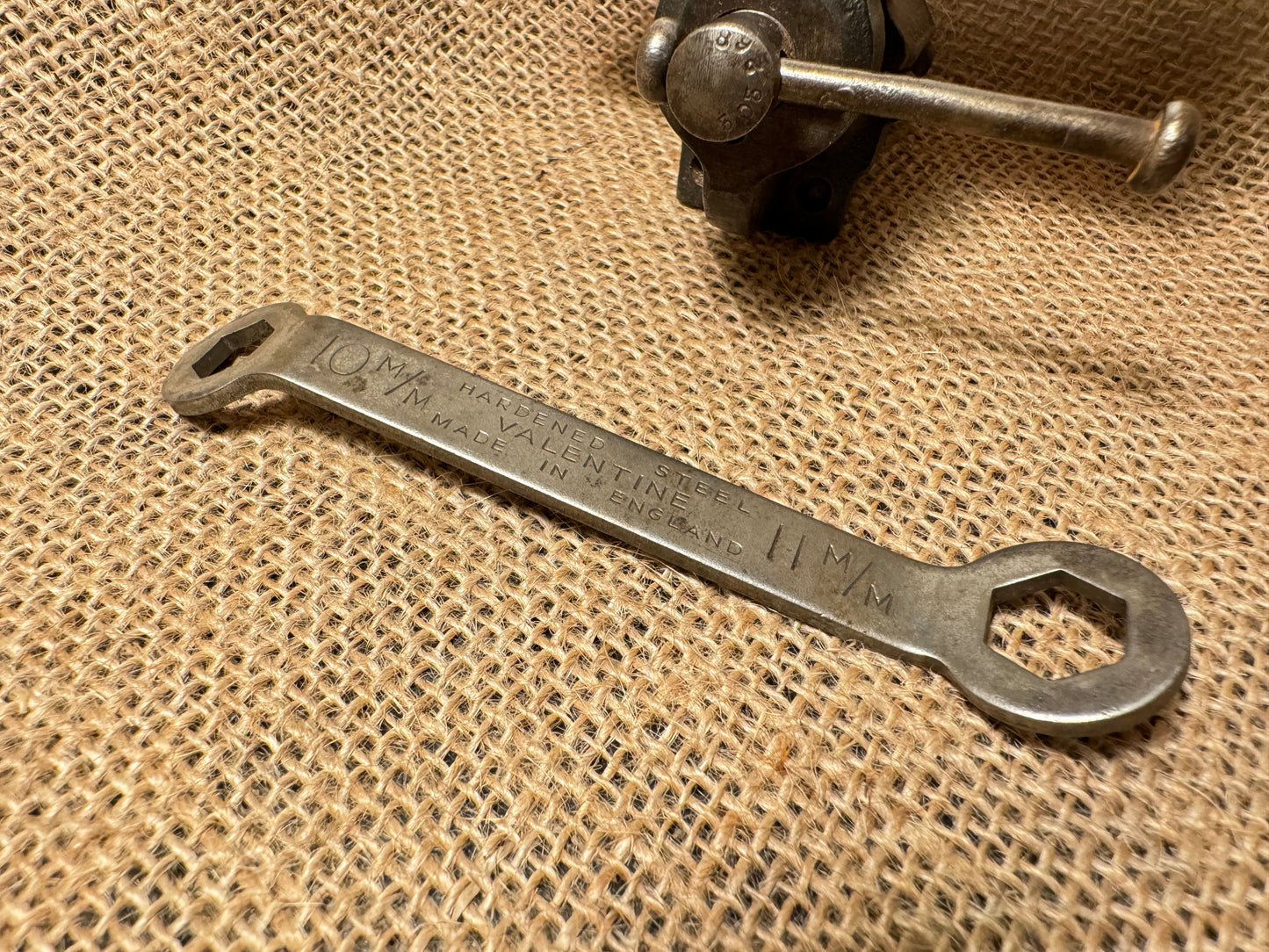 Valentine Cranked Ring Spanner 10mm & 11mm