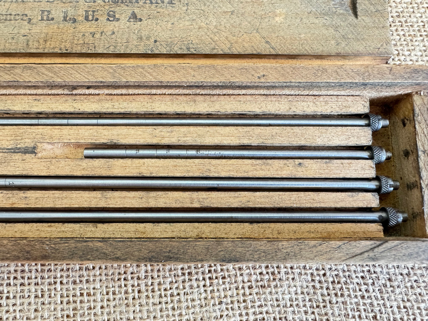 Brown & Sharpe Metric Inside Micrometer Set