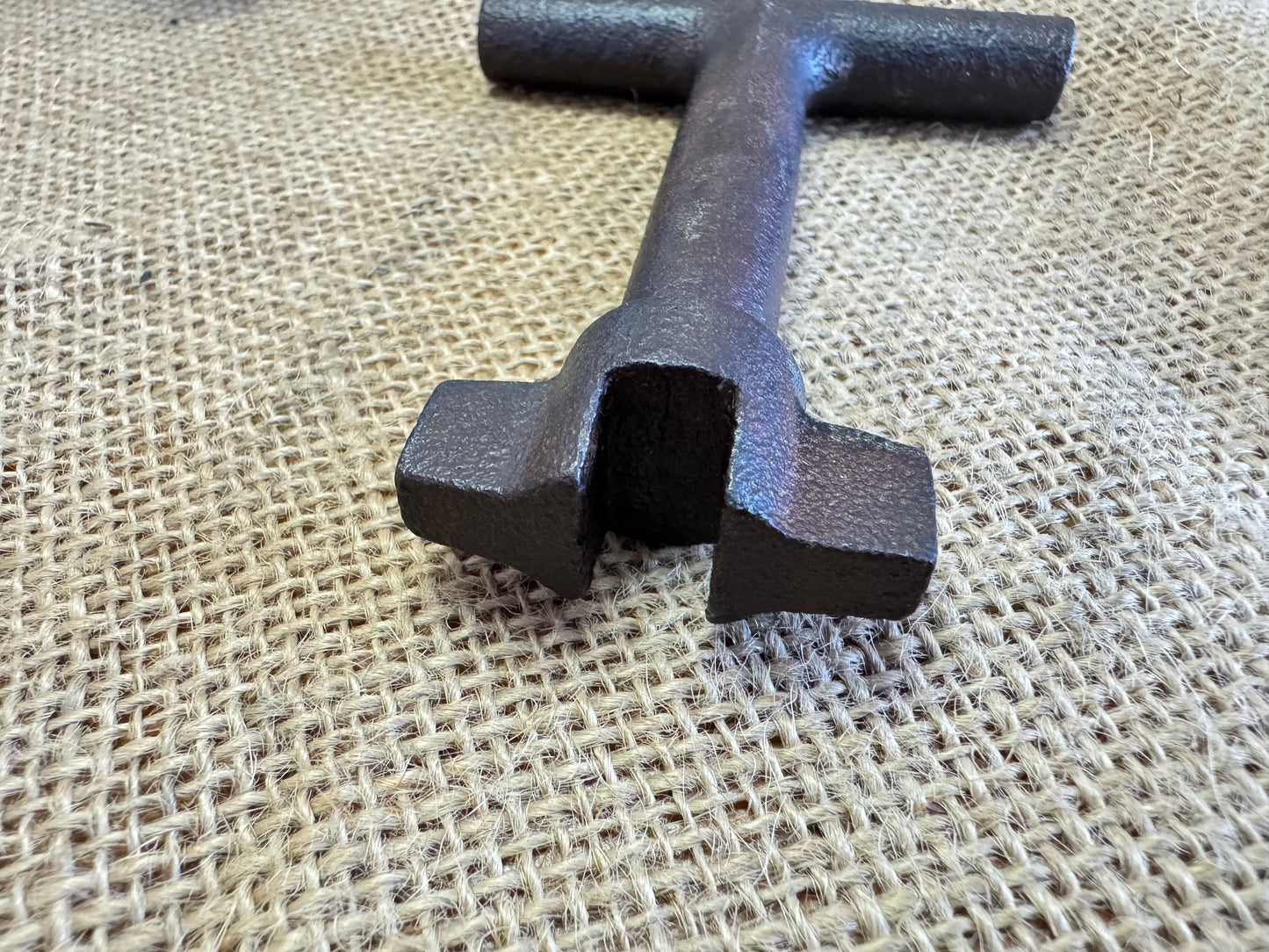 Cast Iron Manhole Cover Lift & Lock Key