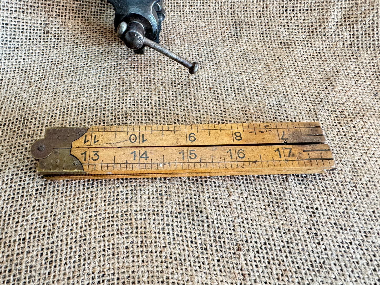 Foreign Tools 2ft Folding Boxwood Rule