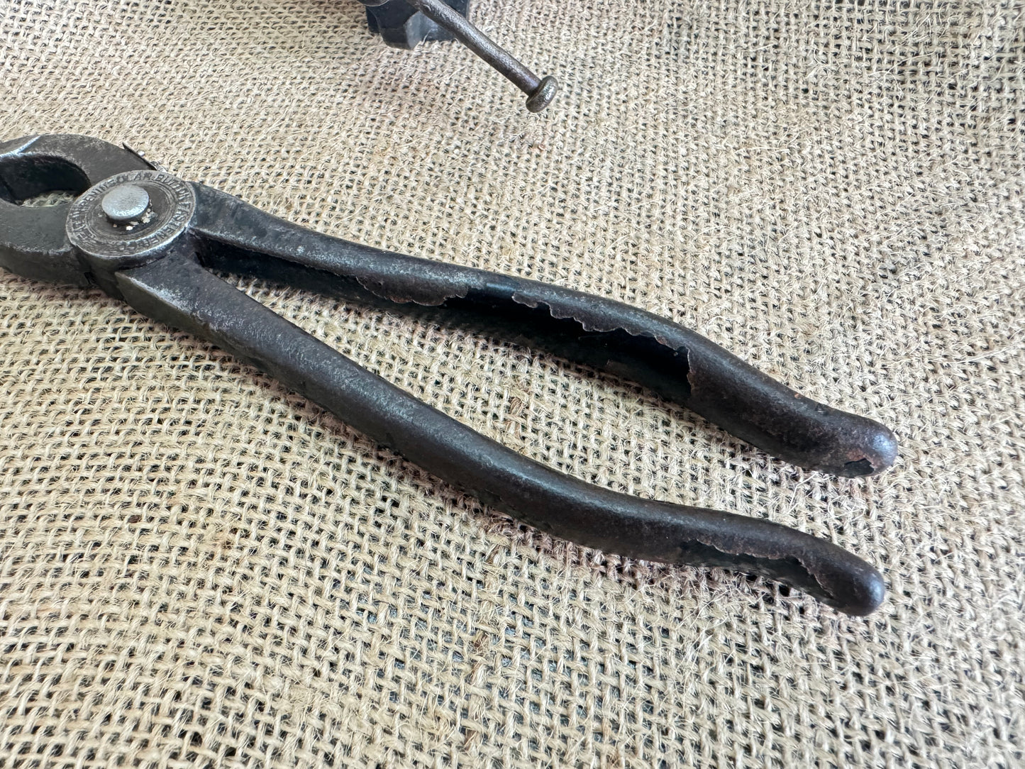 Heaton Penninsular Button Fastener Pliers