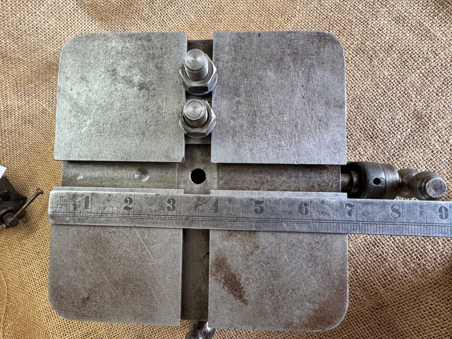 Mastercraft Tools Rotary Cross Slide Table