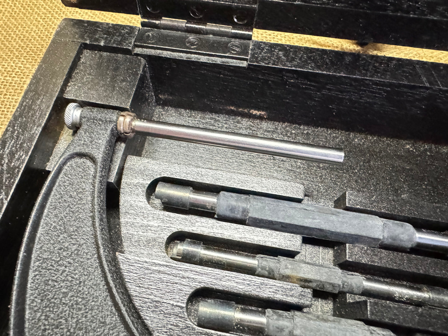 Moore & Wright 2”-6” S41/65 Braille Micrometer Set