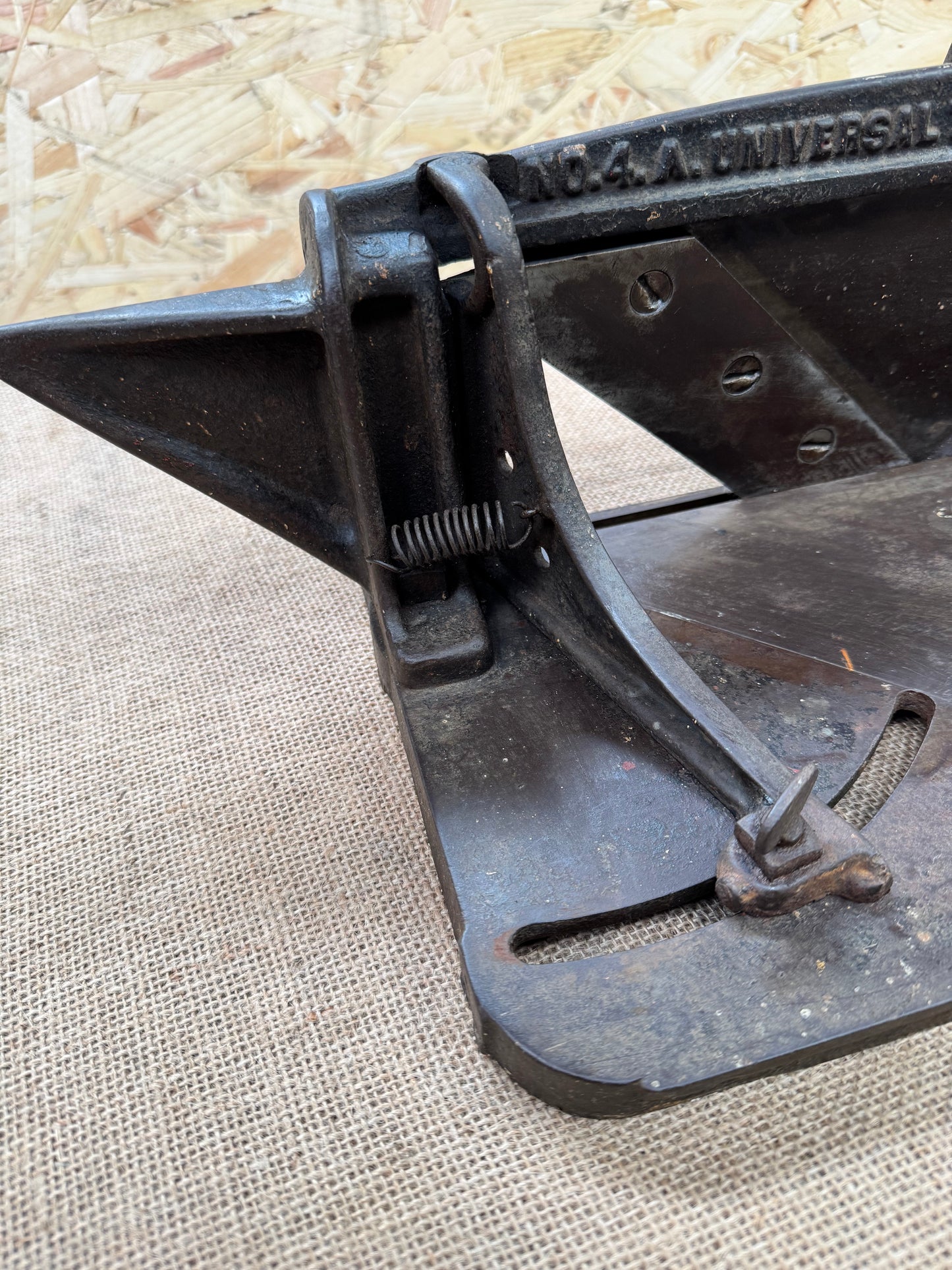 Fox Machine Co No 4A Universal Trimmer