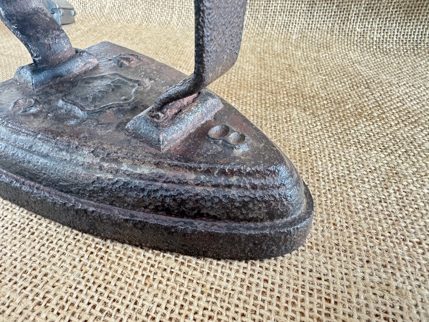 Vintage Cast Iron LYNC No 8 Flat Iron