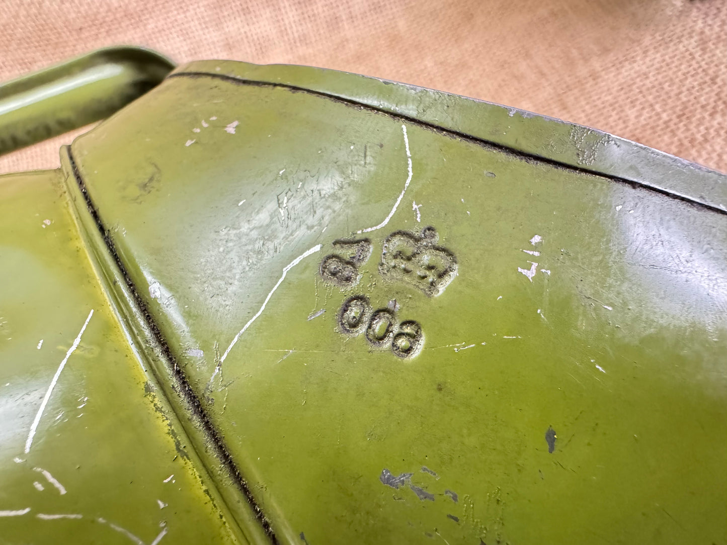 Paramount Basildon 2 Litre Oil Jug