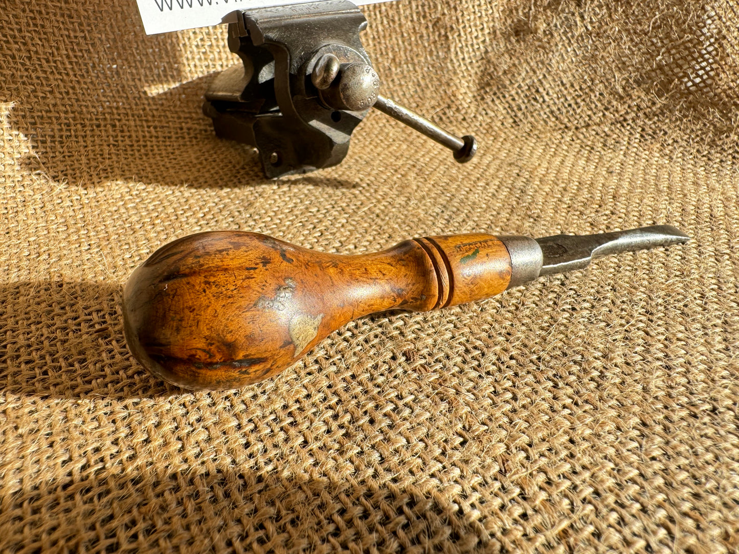 I Sorby Wallnut Handle Flathead Screwdriver
