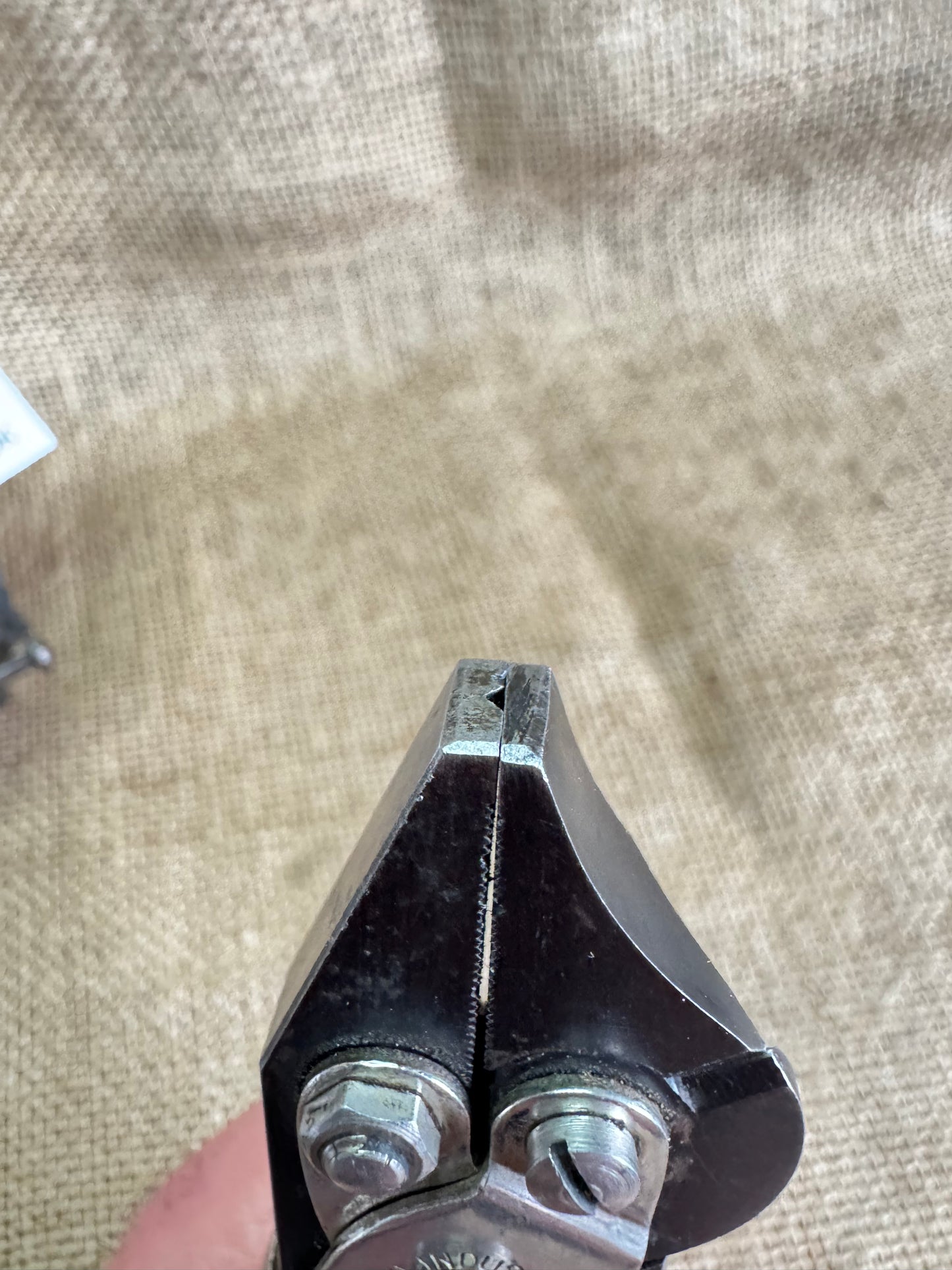 Maun Industries 4951 140 Pliers with Side Cutter