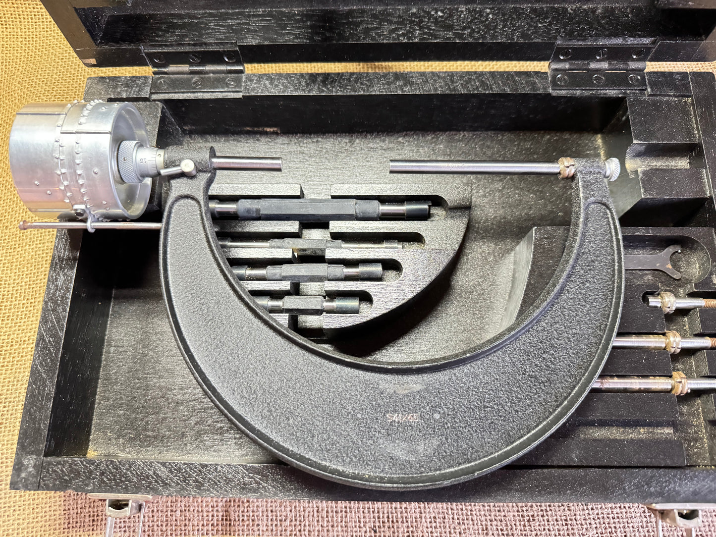 Moore & Wright 2”-6” S41/65 Braille Micrometer Set