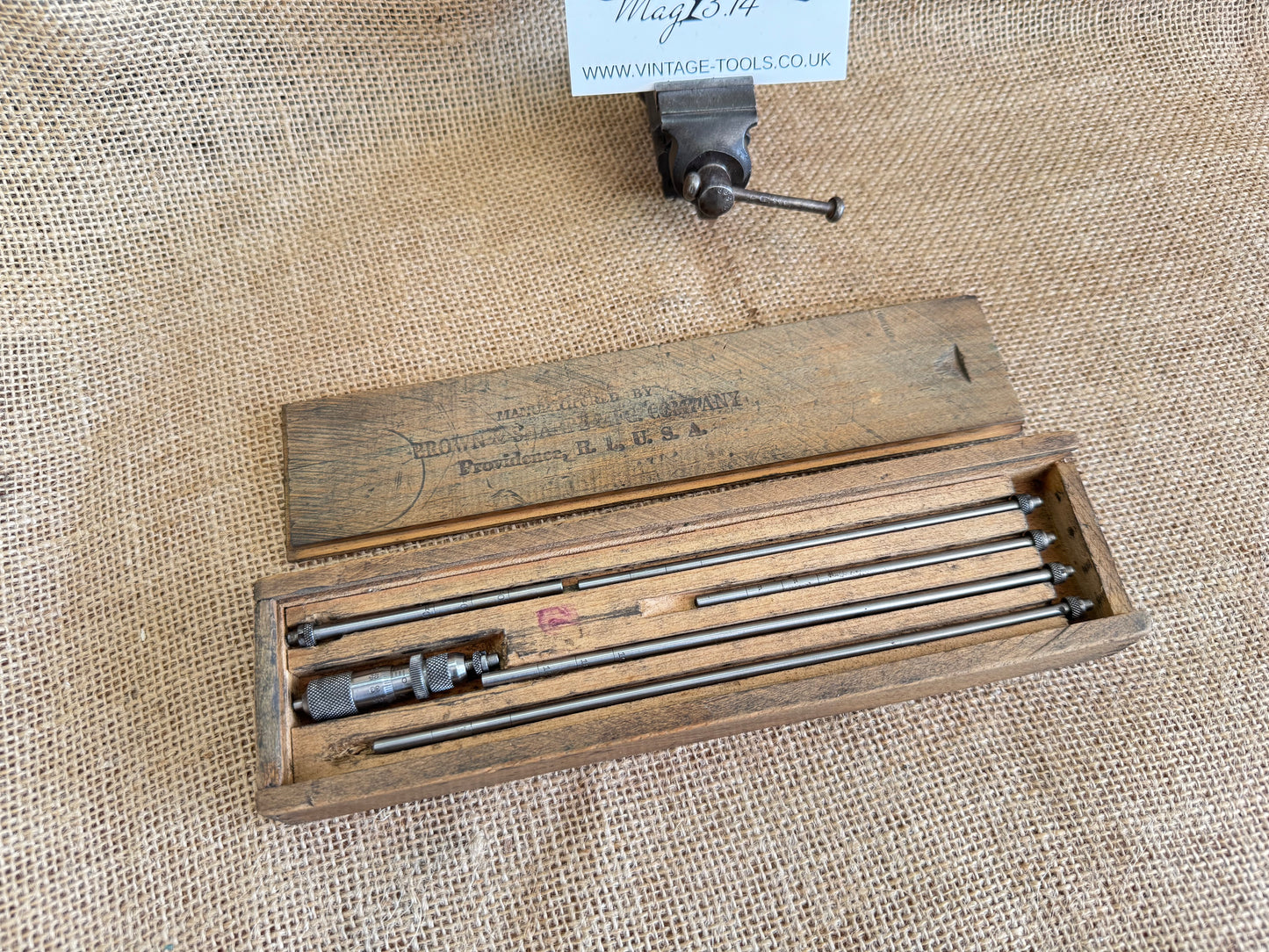 Brown & Sharpe Metric Inside Micrometer Set