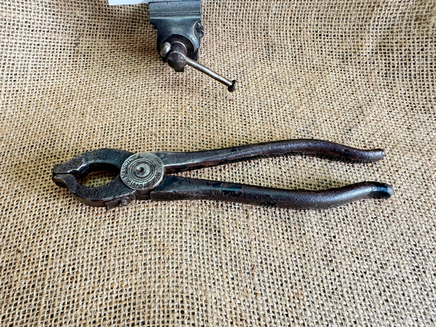 Heaton Penninsular Button Fastener Pliers