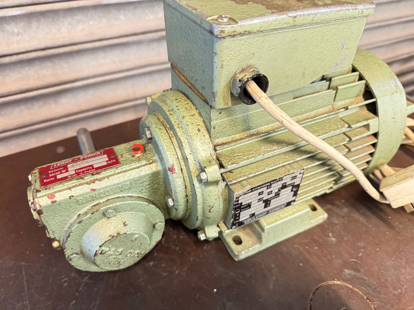 Leroy Somer Single Phase 0.37kw Motor with 2:29 Reducer