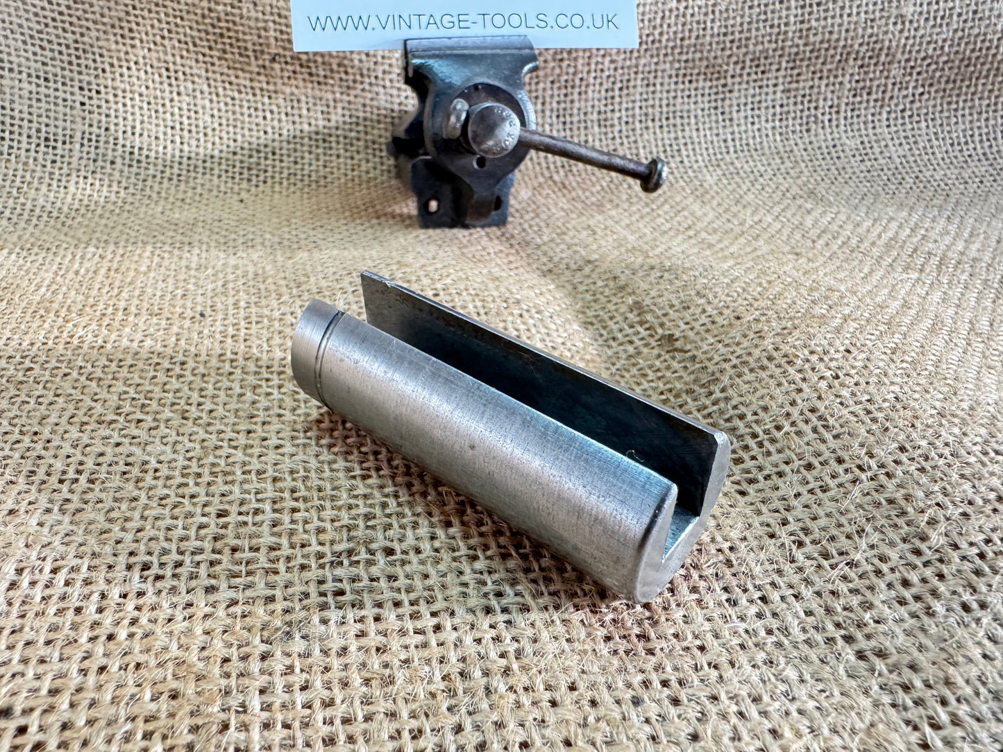 duMont 24MM Size C Keyway Broach Guide