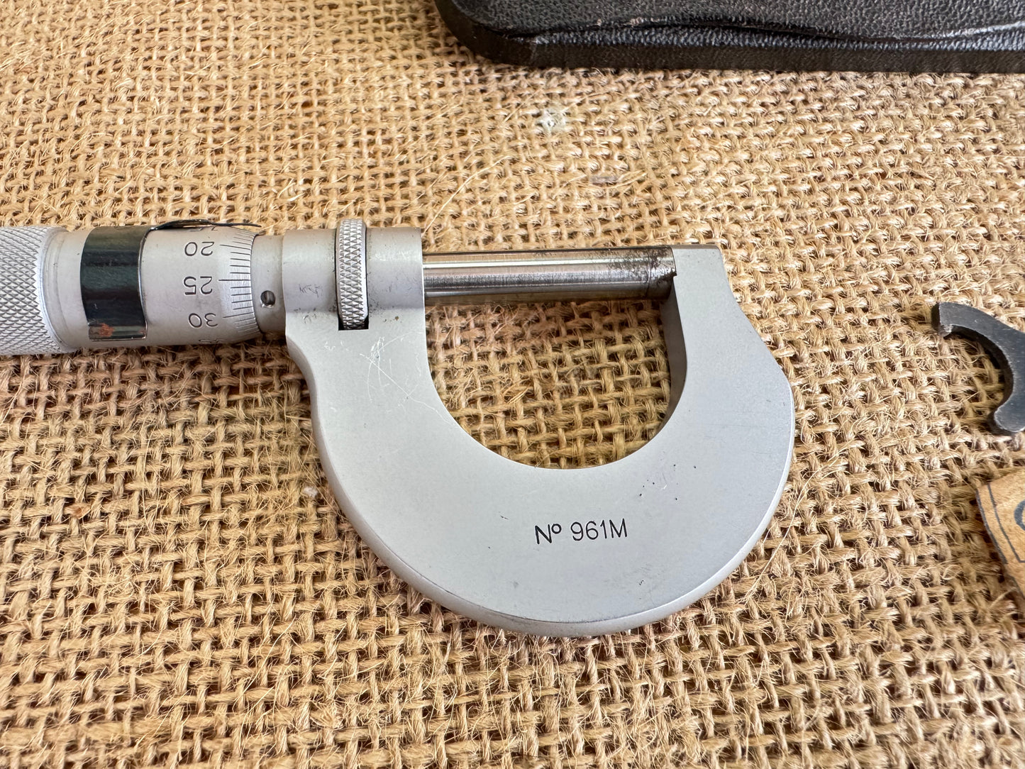 Moore & Wright No 961M 0-25mm Micrometer