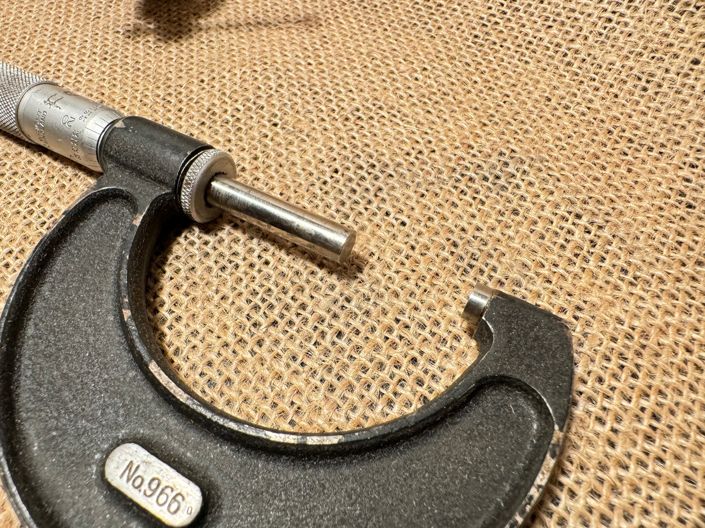 Moore & Wright No 966 1” to 2” Micrometer