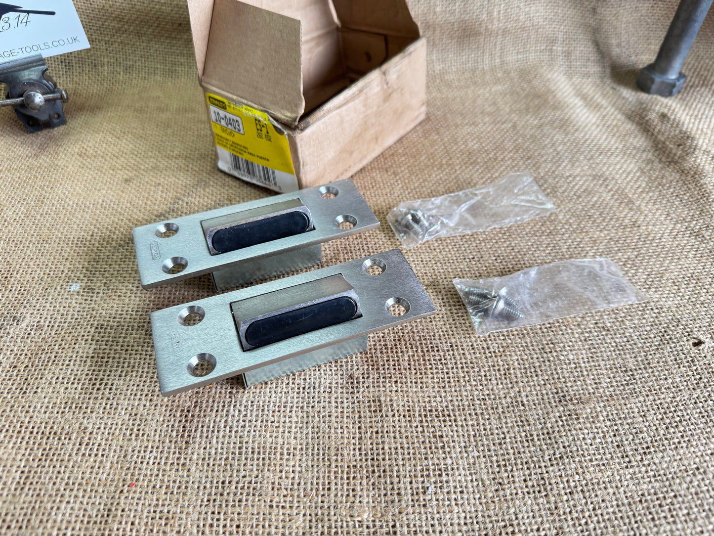 Stanley ES-1 10-0403 Emergency Door Stops