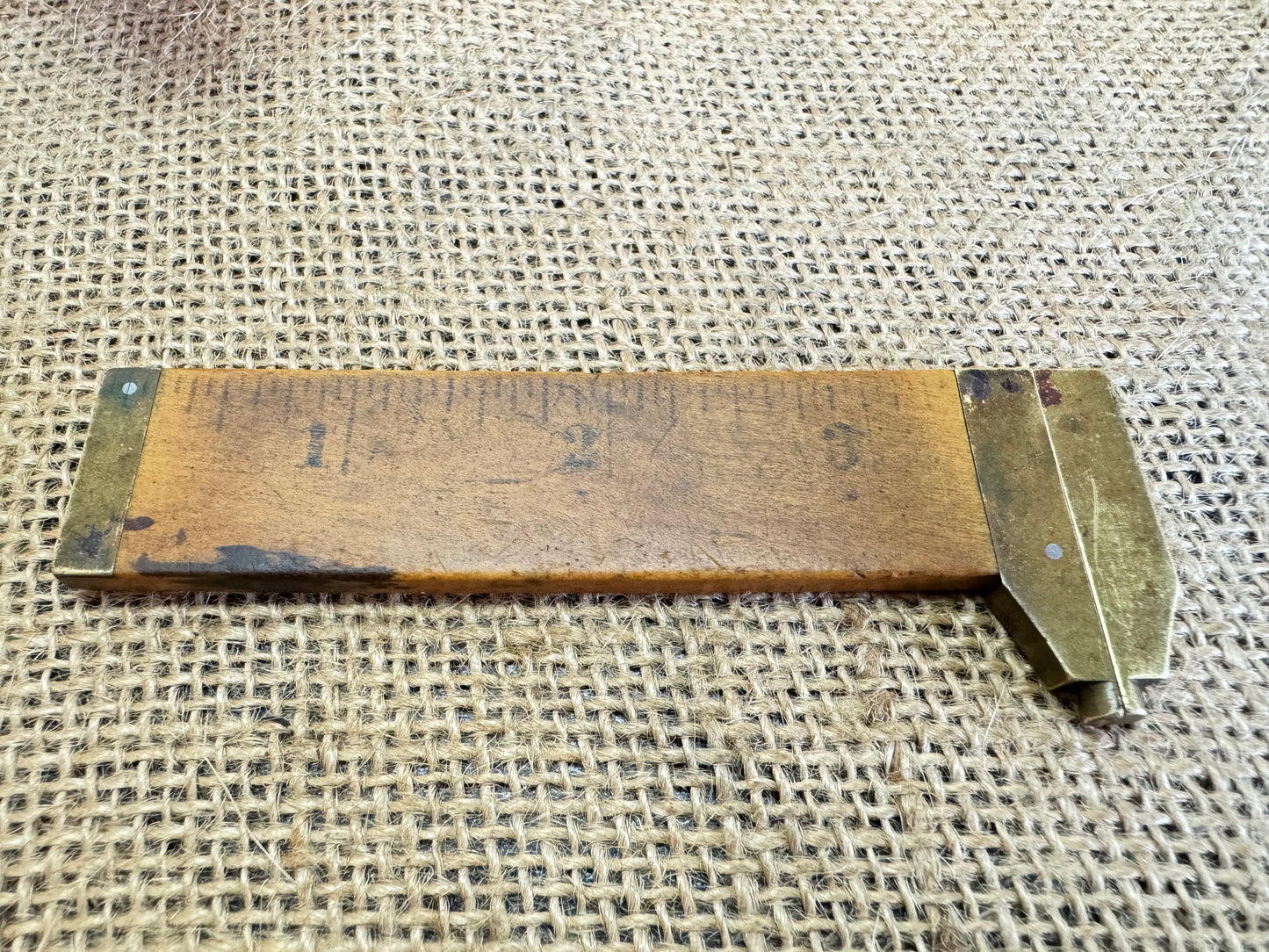 Stanley No 136 Boxwood & Brass 3 1/2” Caliper Gauge