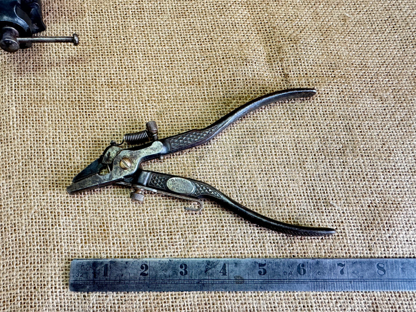 Foreign Tools Garanto-Fein Saw Set