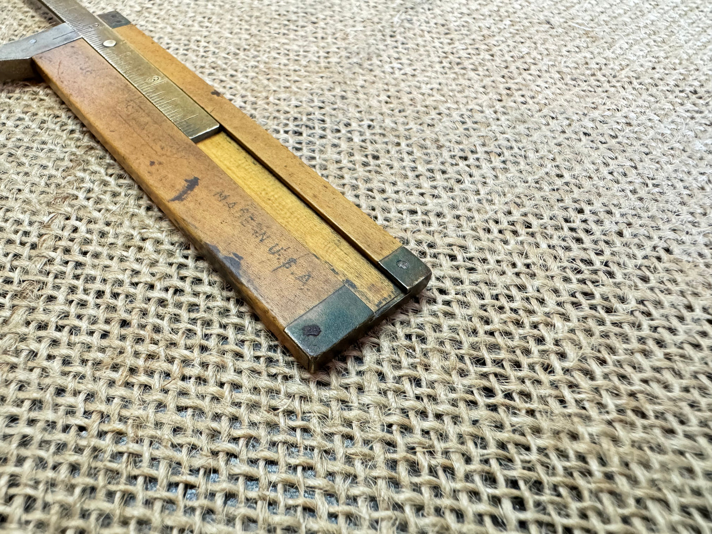 Stanley No 136 Boxwood & Brass 3 1/2” Caliper Gauge