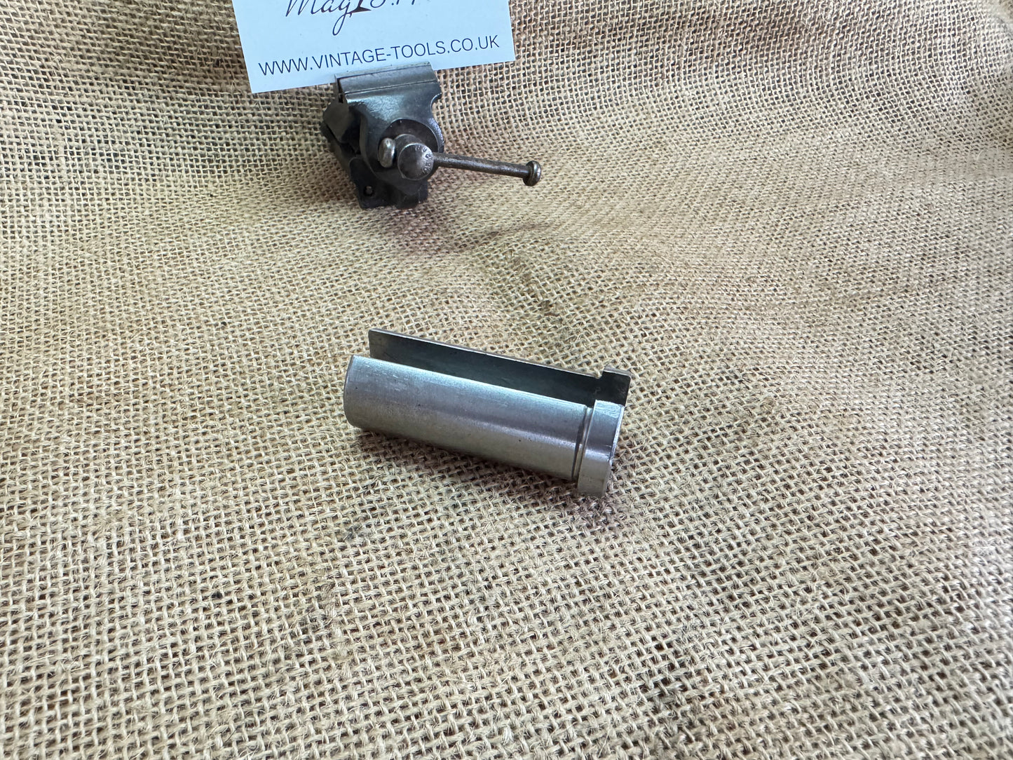 duMont 1-C 25MM Keyway Broach Guide