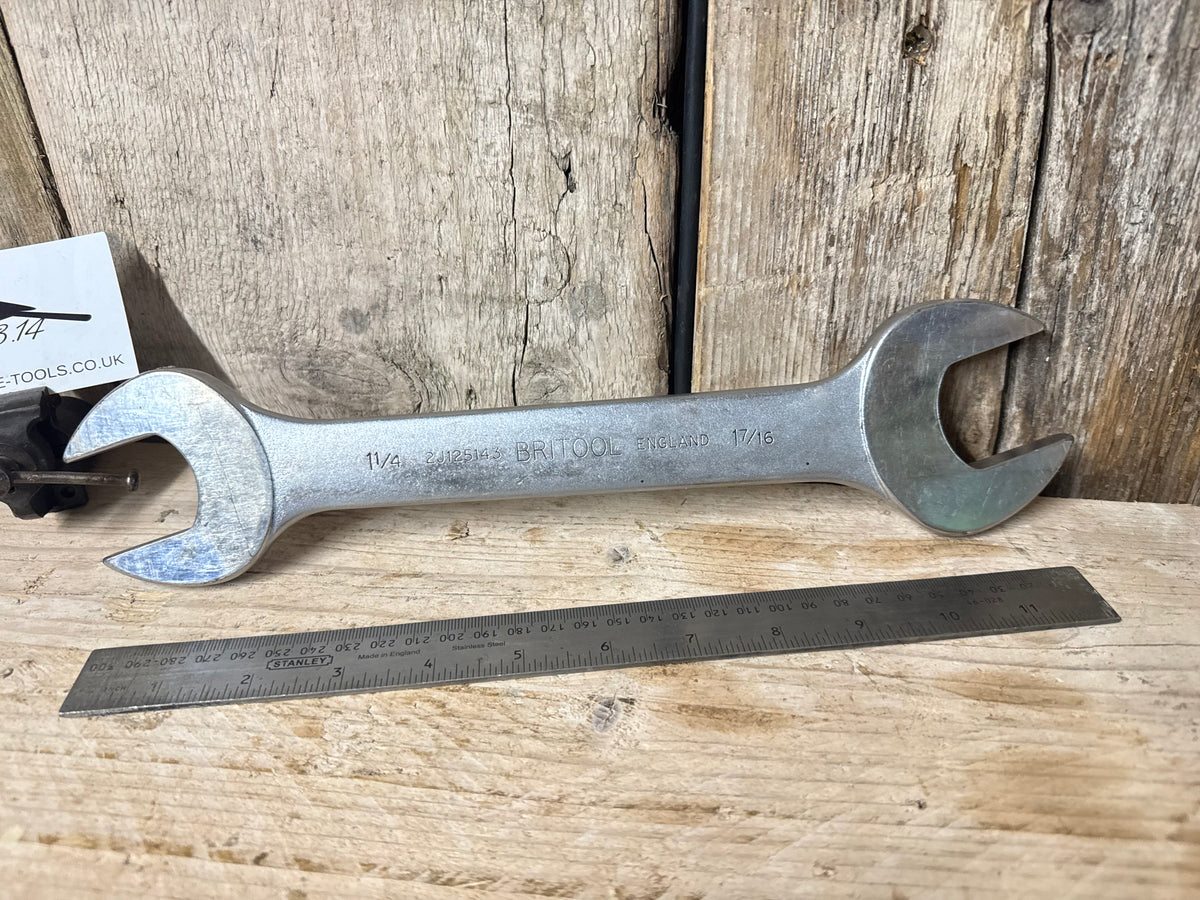 Britool 2J125143 1 1/4" & 1 7/16" Open Combination Spanner