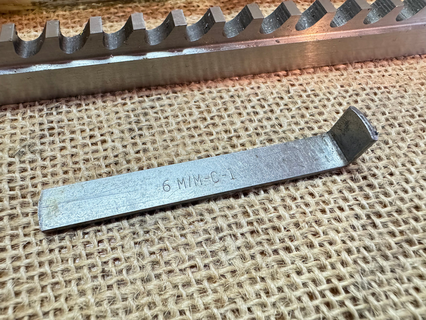 duMont 6MM C-1 44406 Metric Keyway Broach