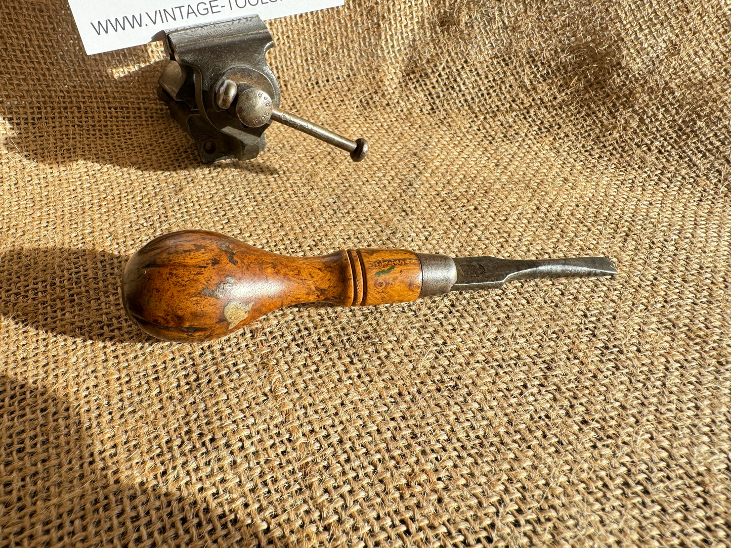 I Sorby Wallnut Handle Flathead Screwdriver