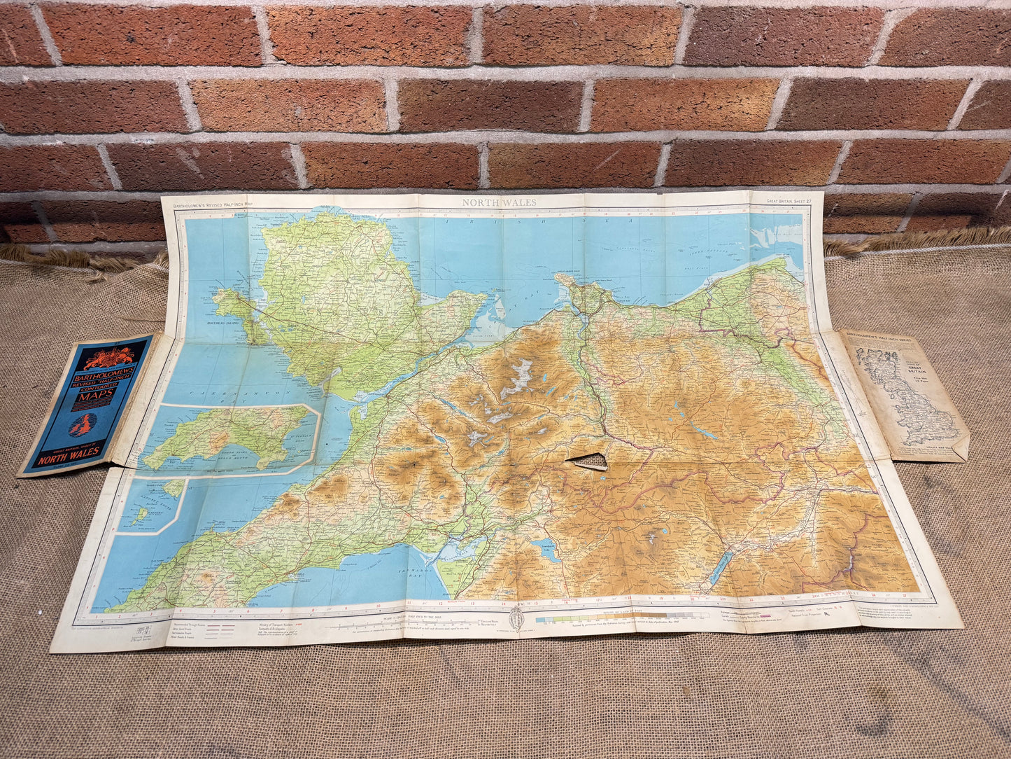 Bartholomews Half Inch Contoured Map - Sheet 27 North Wales
