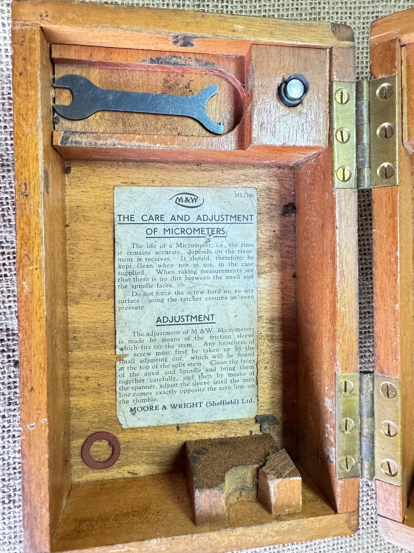 Moore & Wright 1” - 2” Braille Micrometer
