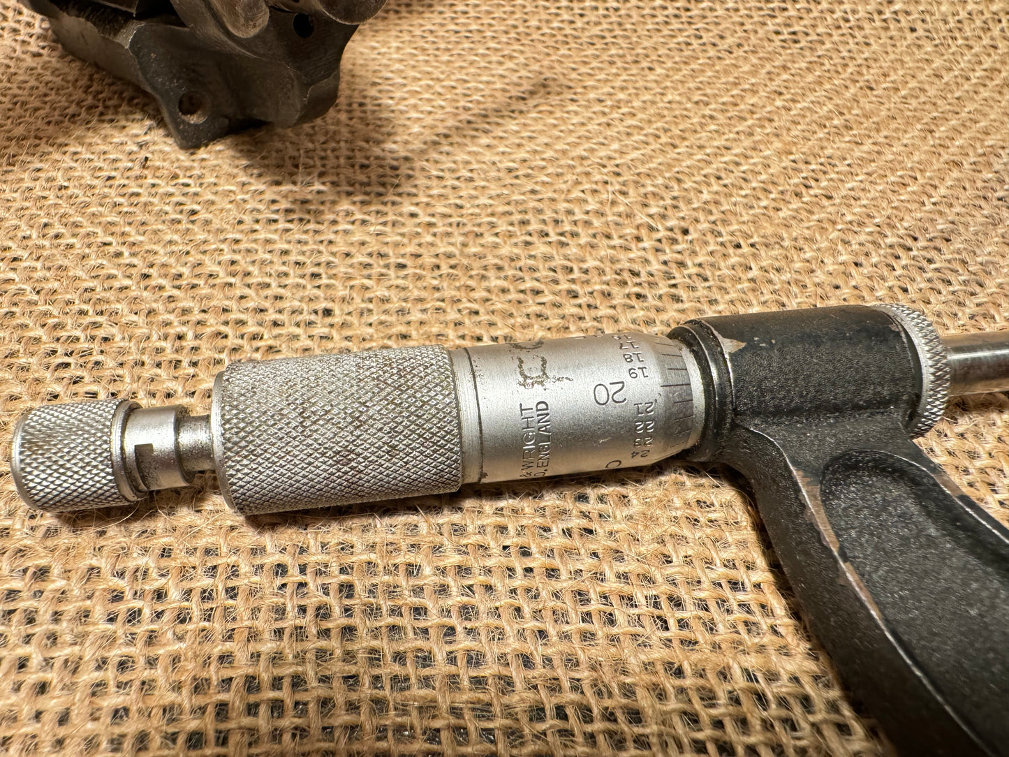 Moore & Wright No 966 1” to 2” Micrometer