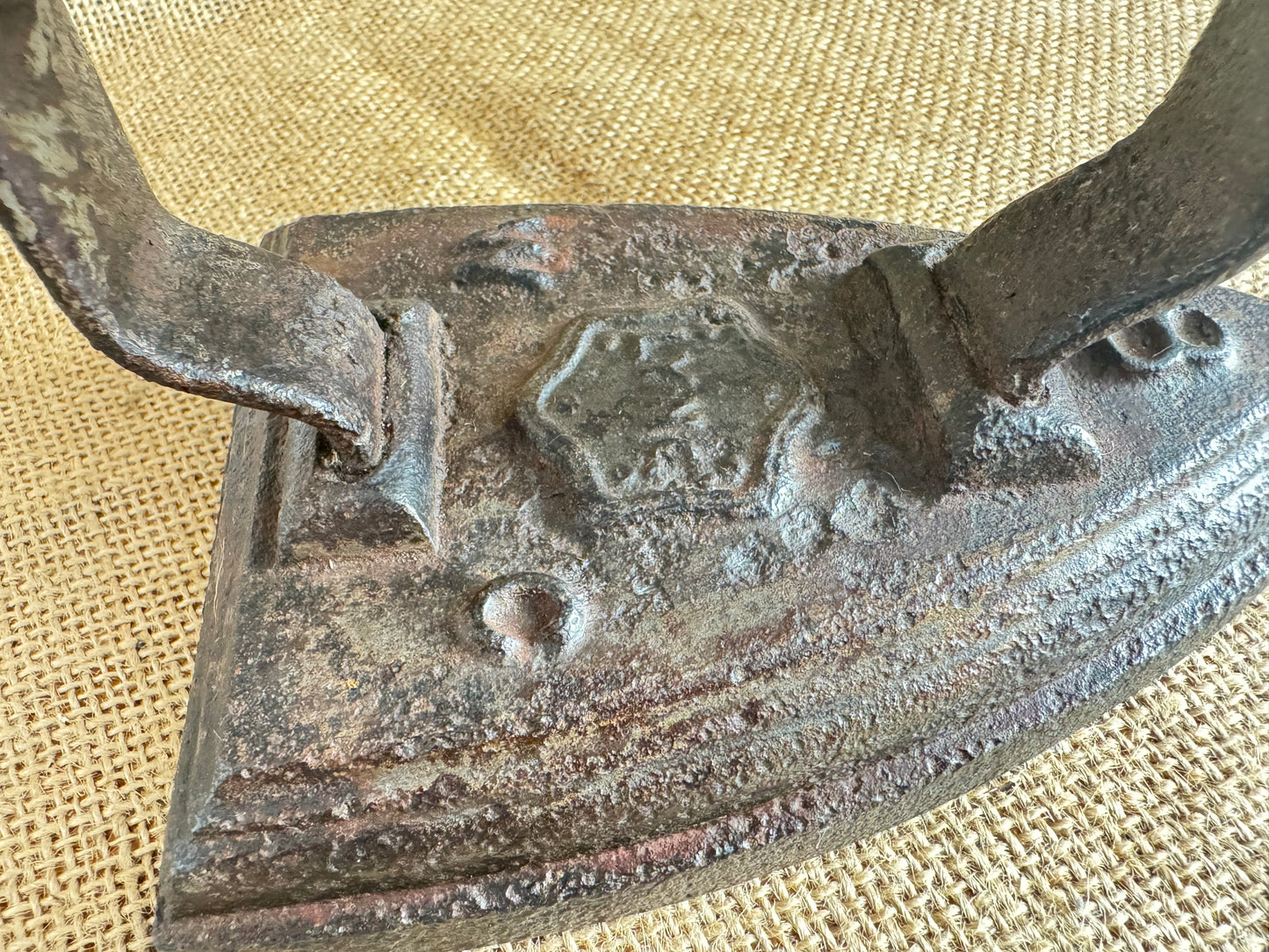 Vintage Cast Iron LYNC No 8 Flat Iron