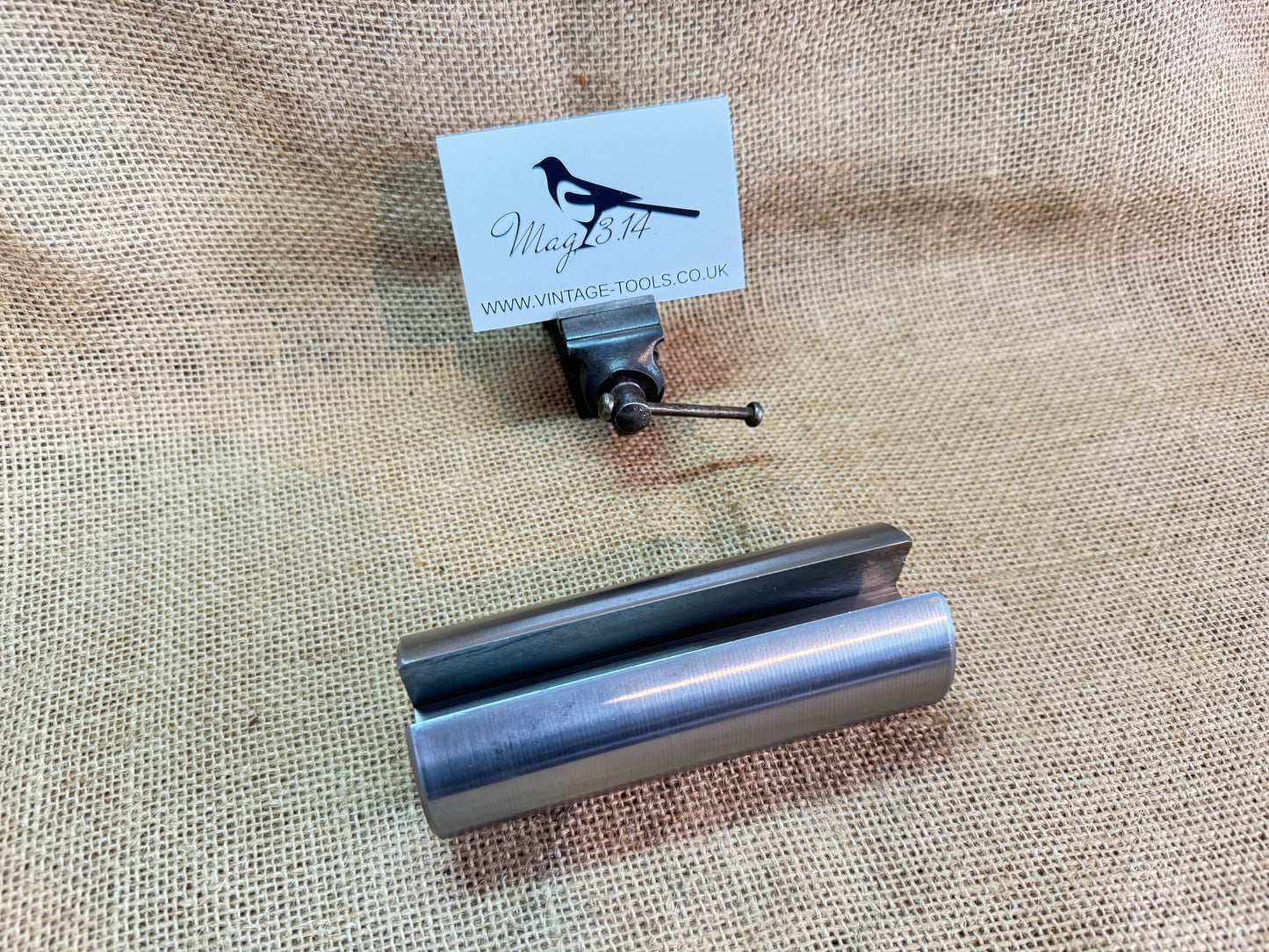 duMont 48MM Size D Keyway Broach Guide