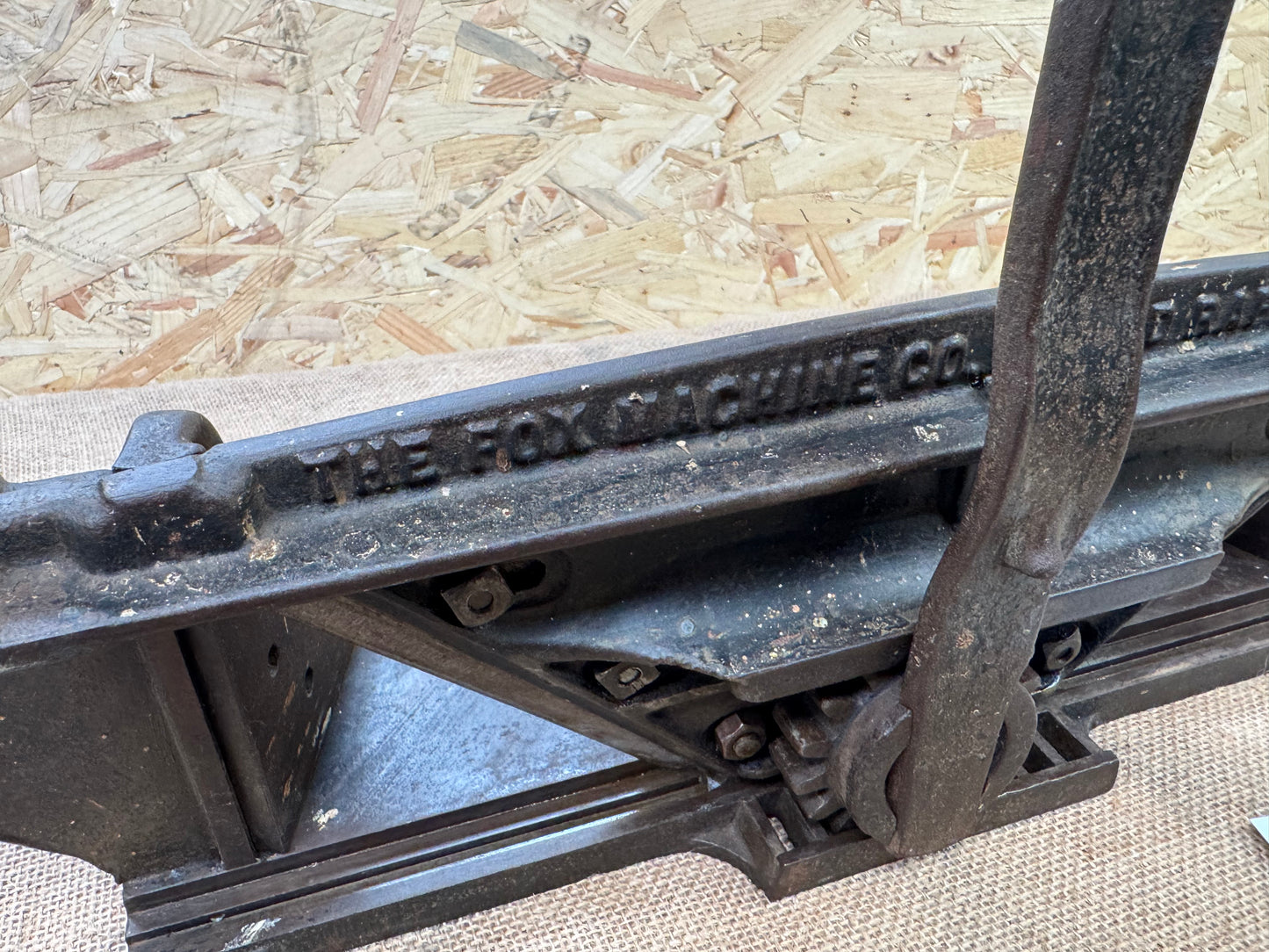 Fox Machine Co No 4A Universal Trimmer