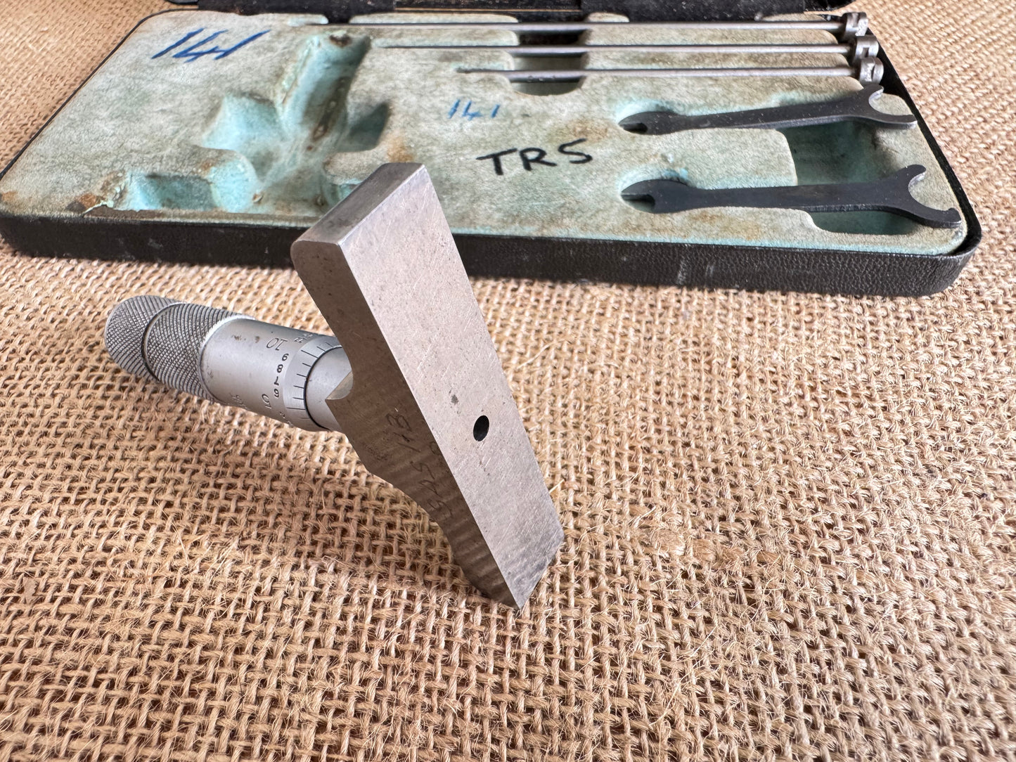 Moore & Wright Depth Gauge Micrometer 0-3”