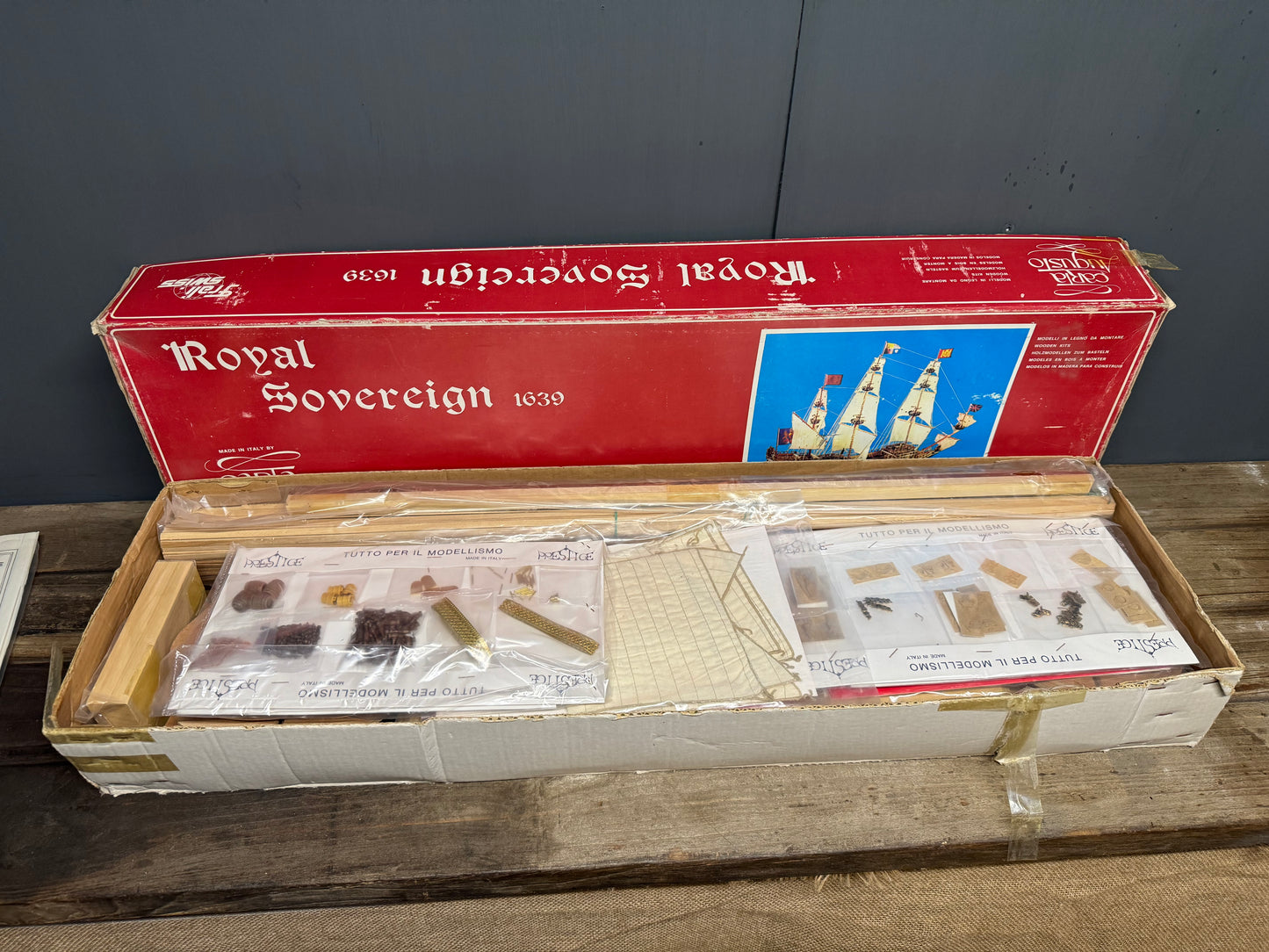 Carta Augusto 1639 Royal Sovereign Wooden Kit Model Boat
