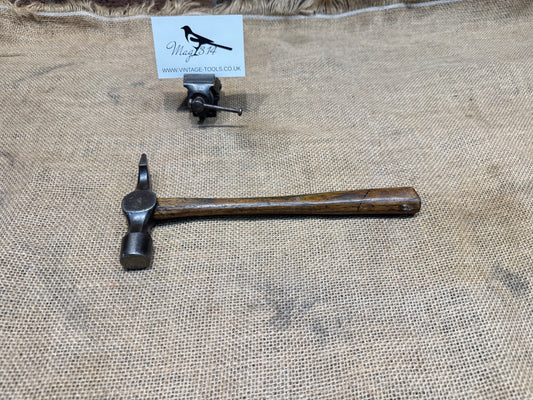 Warrington Cross Pein Hammer