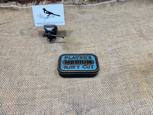 Players Navy Medium Cut Tobacco Tin