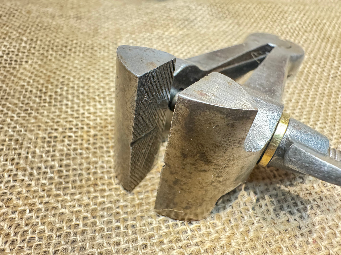 Jewellers Hand Vice with 1943 Military Broad Arrow