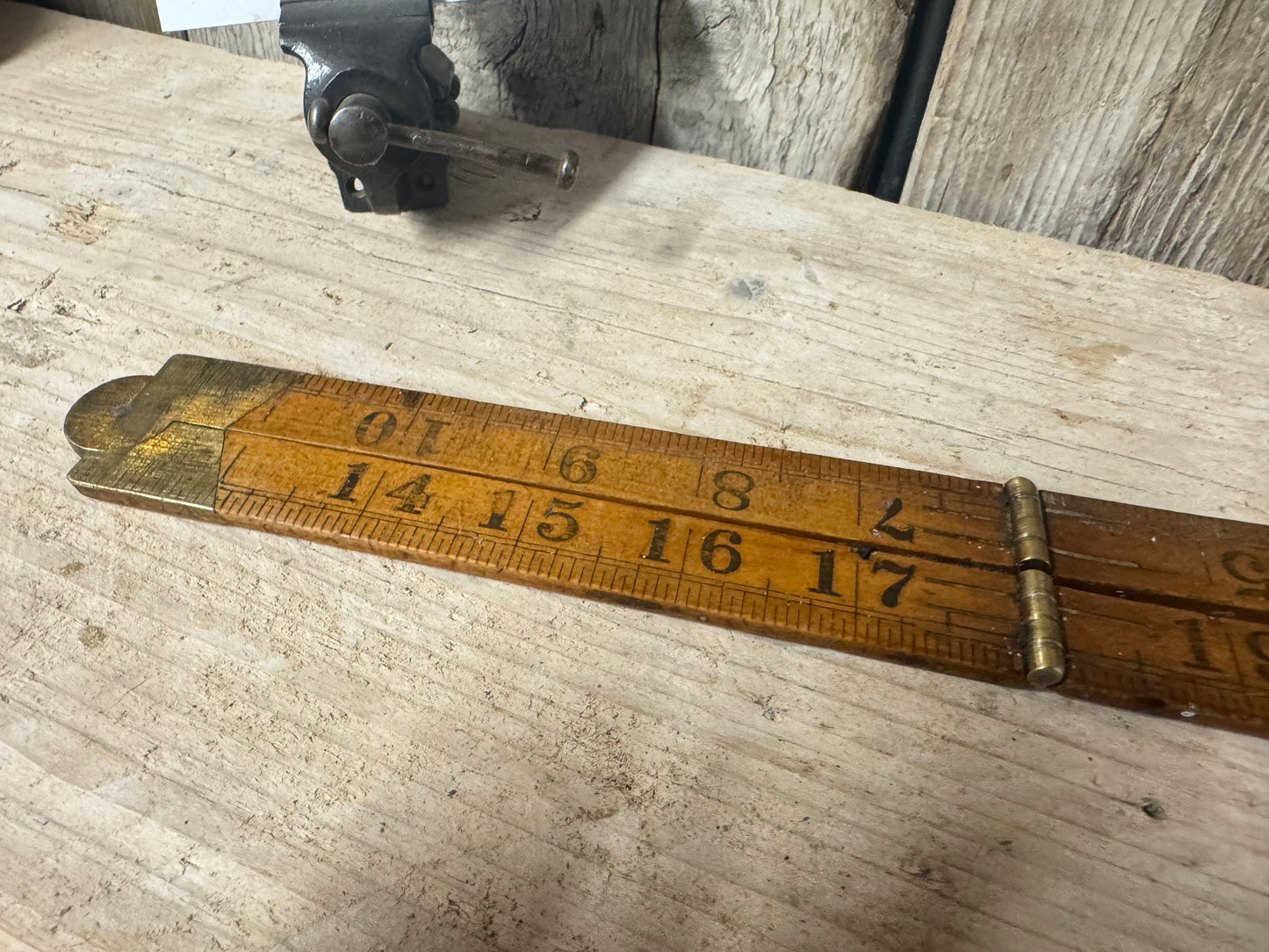Rabone No 1167 24” Boxwood Folding Rule
