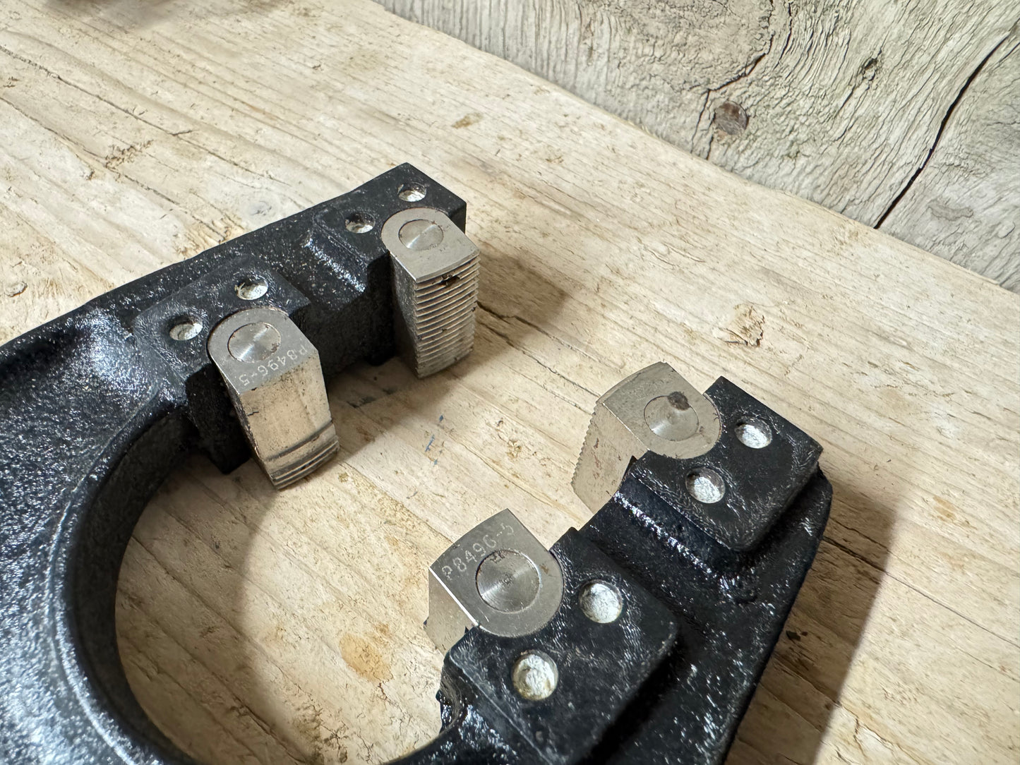 Horstman Adjustable Thread Caliper Gauge  M32 x 1.5 Model 52